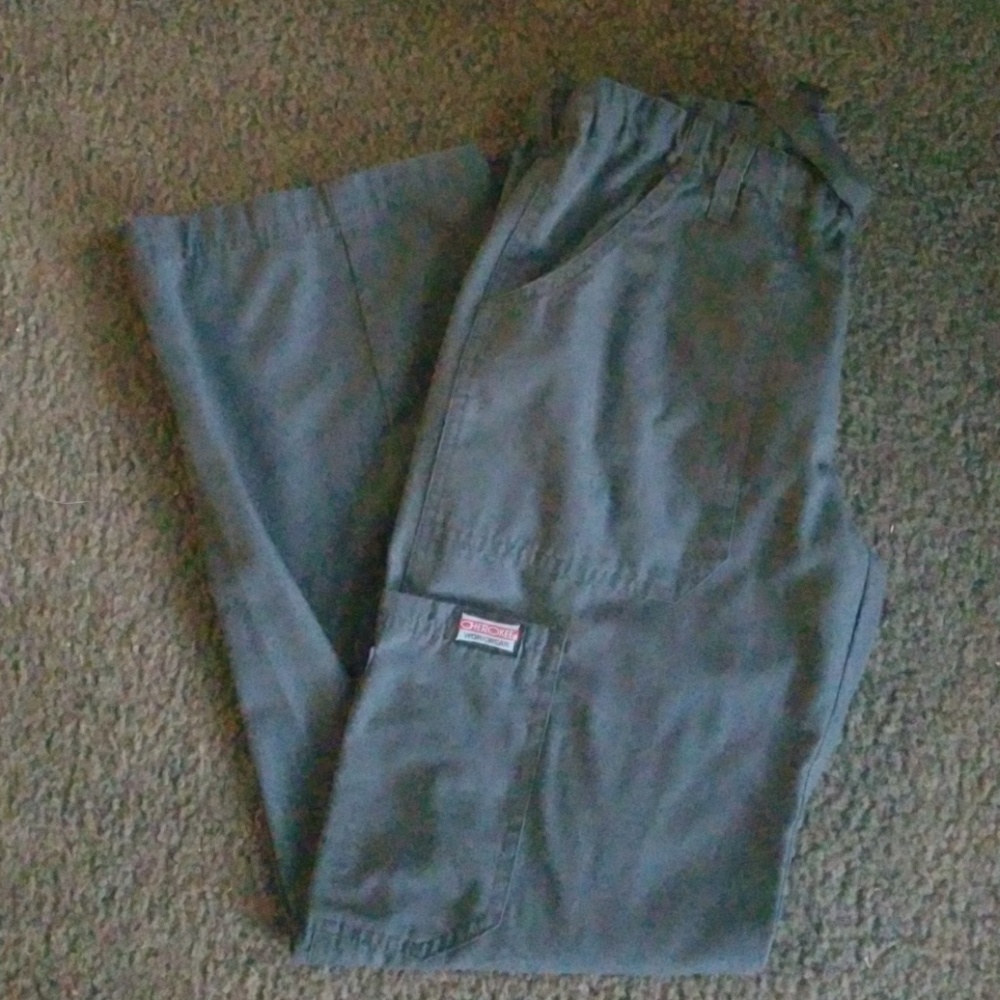 Scrub bottoms